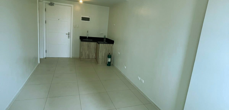 14th Floor Avila South Studio Type