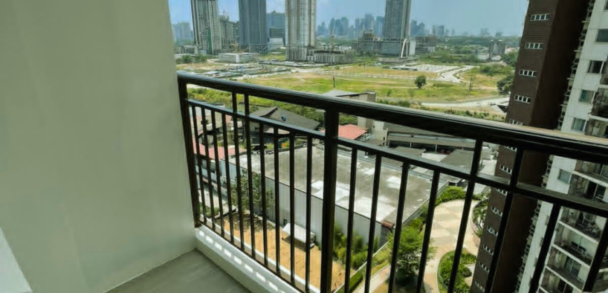 14th Floor Avila South Studio Type